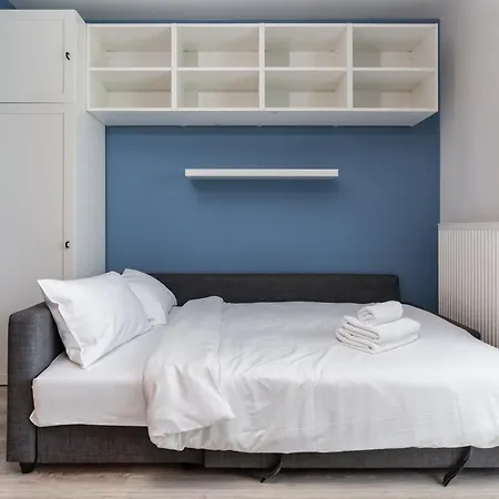 Bronowice Standard By Bookinghost