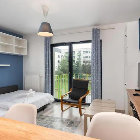Bronowice Standard By Bookinghost Appartement