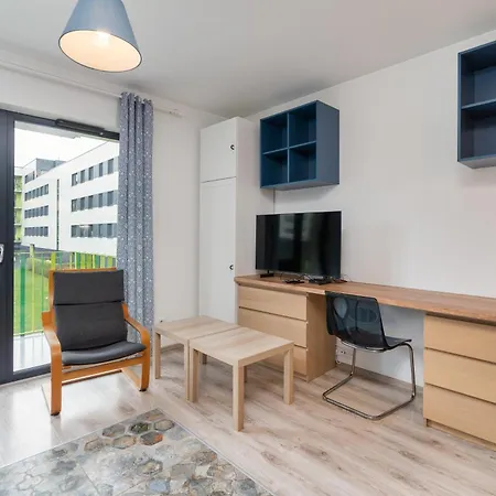 Bronowice Standard By Bookinghost * Cracóvia